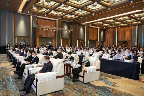 將紡織業(yè)更好地融入八桂山水 中國(guó)紡織服裝百?gòu)?qiáng)企業(yè)八桂行活動(dòng)在南寧舉行